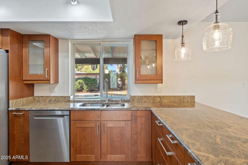 23-web-or-mls-DSC_5017