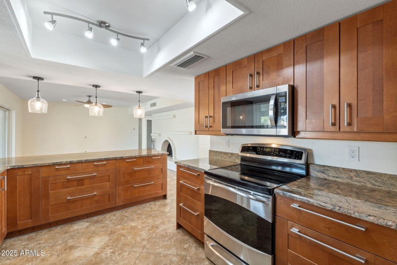 25-web-or-mls-DSC_5019