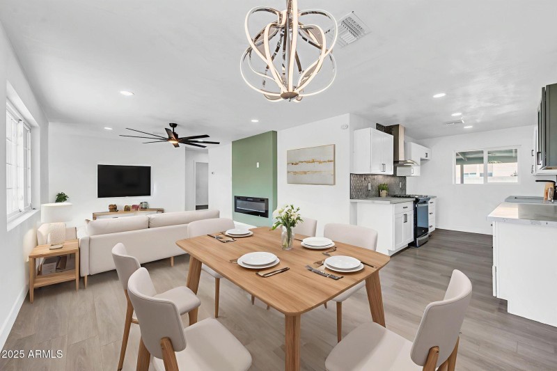 3328 E Willetta St VS 2