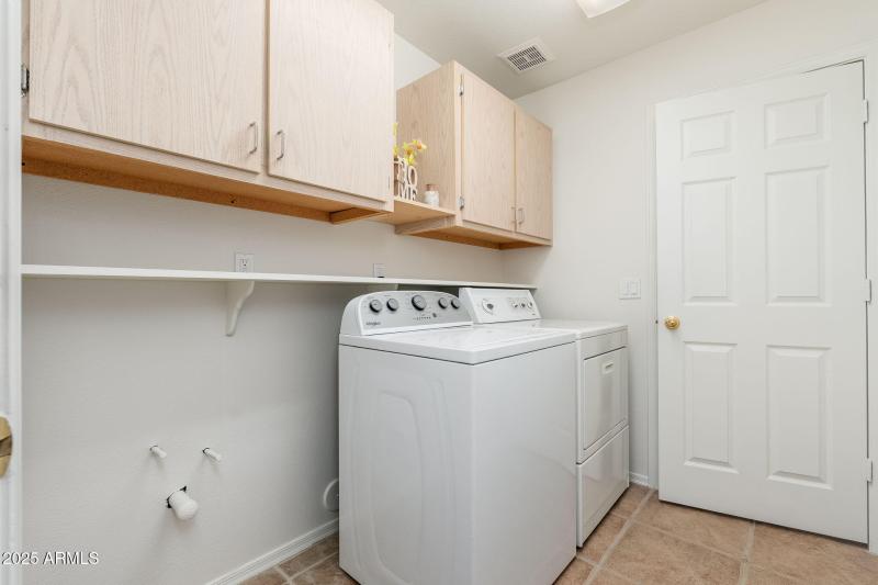 4154 E Rockledge Rd - 32