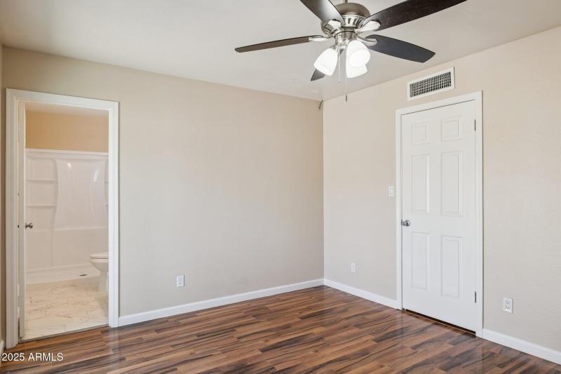 15-web-or-mls-4662-w-kings-ave