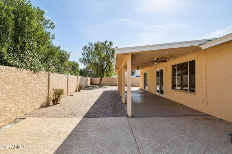 31-web-or-mls-4662-w-kings-ave