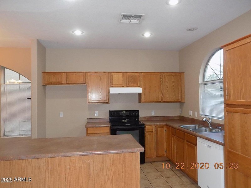 20201023210129649645000000-o