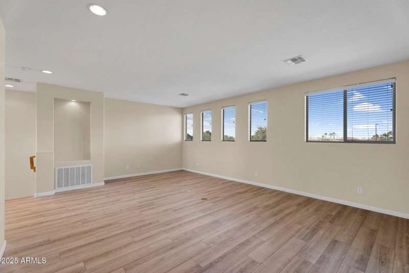 31-web-or-mls-3586 E Riopelle Ct-31