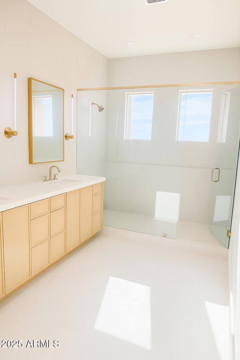 DD45000B-0D75-4F32-A81D-F60778A093A7