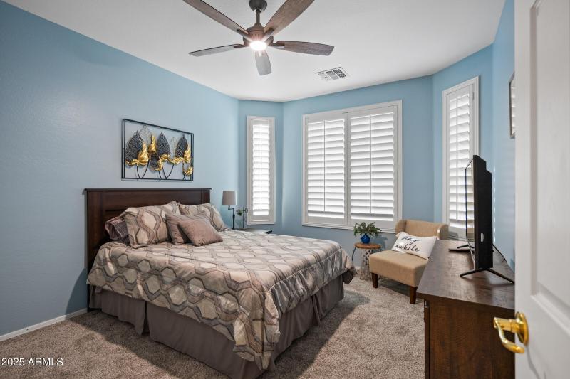 42113 W Miller Ln-18