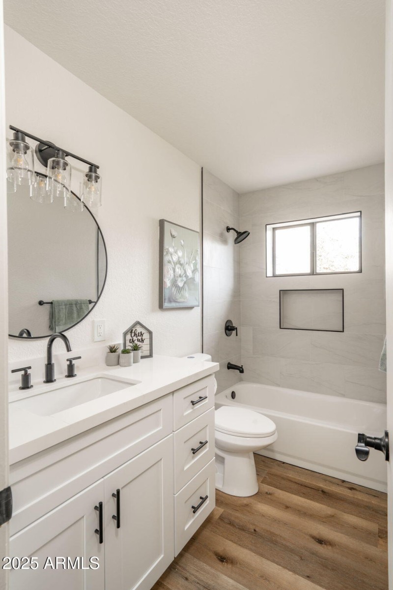 16-web-or-mls-415-w-fir-st