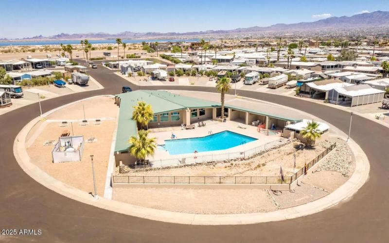 52f911e8cc6cc49f0134ead15d621ddcl-m23369