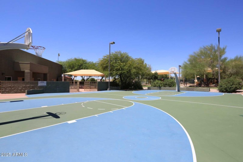 Horizon Park-Basketball Courts