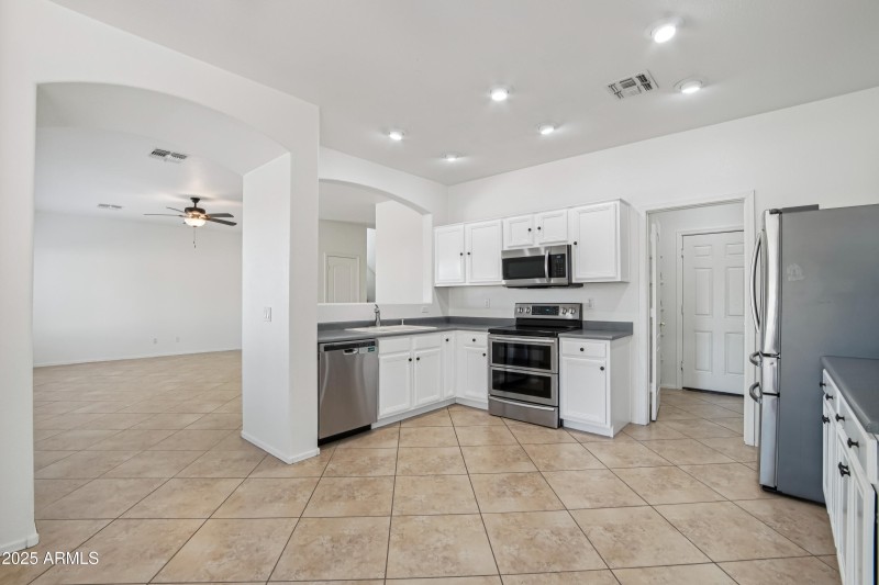 8-print-N Bobcat Way-S1311-008