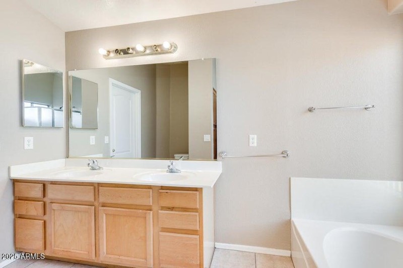 20180921154311469115000000-o