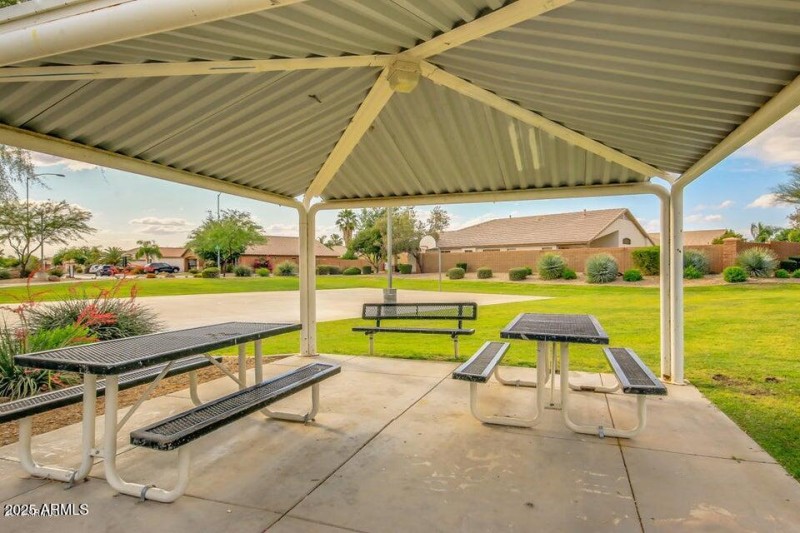 20180921172401840250000000-o