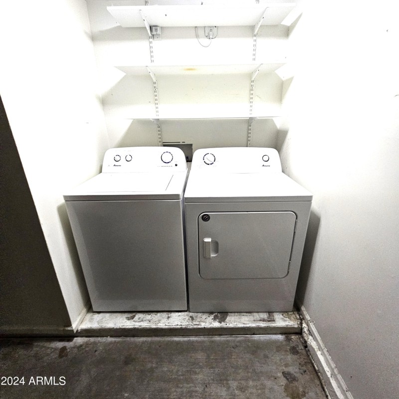 Washer & Dryer Included