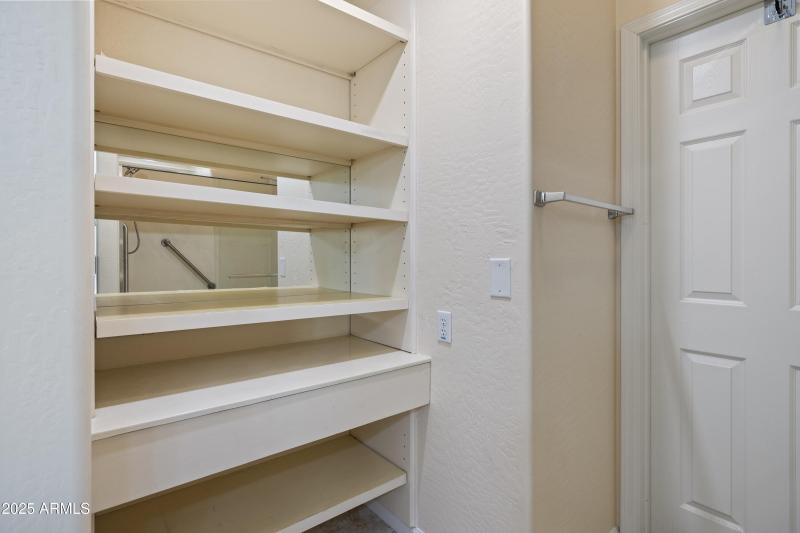 030_129Primary Bathroom