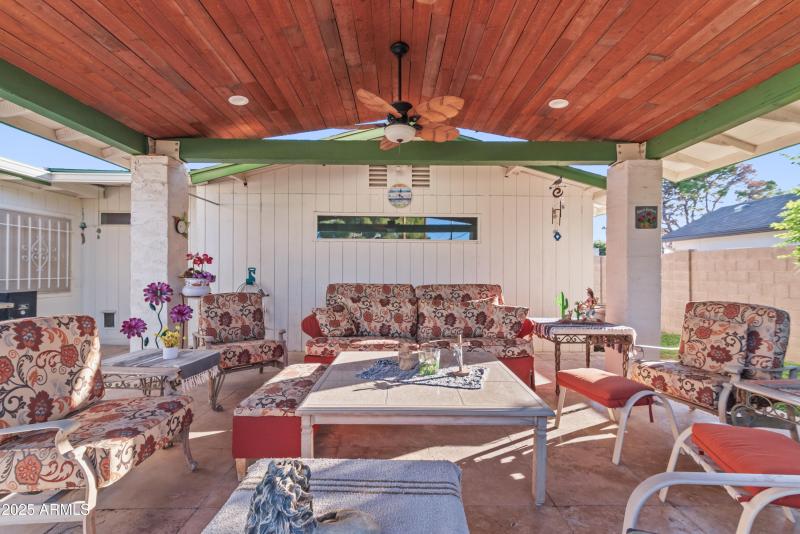 53_7502 n 7th ave-53