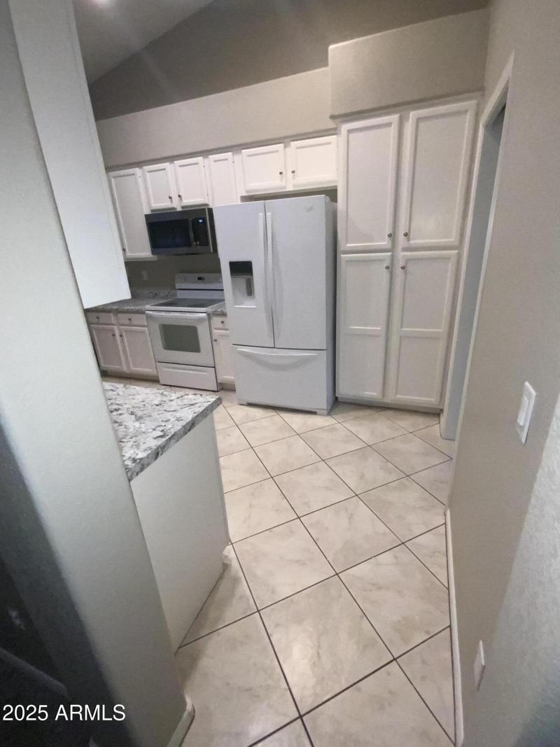 Refrigerater Rochelle