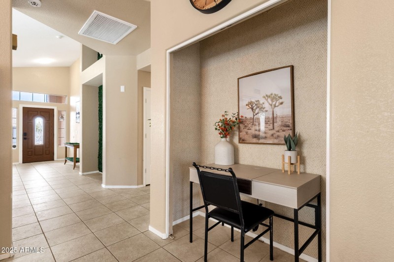 18-web-or-mls-2617-s-athena