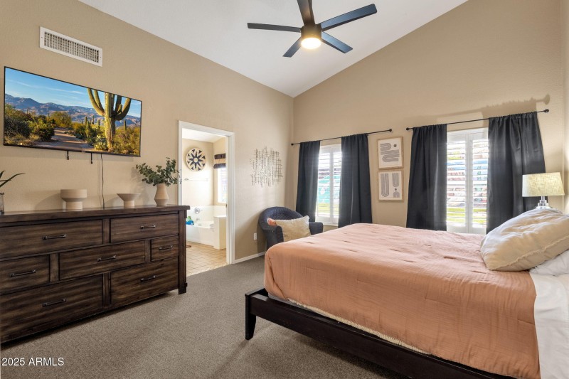 19-web-or-mls-2617-s-athena