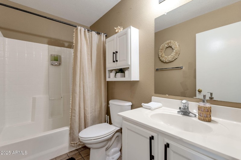 27-web-or-mls-2617-s-athena