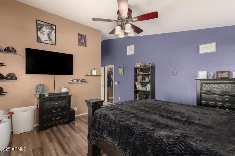 18 - DEL RANCHO 22280