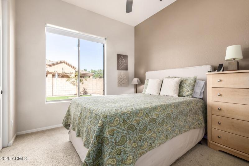 Guestroom with ensuite bath