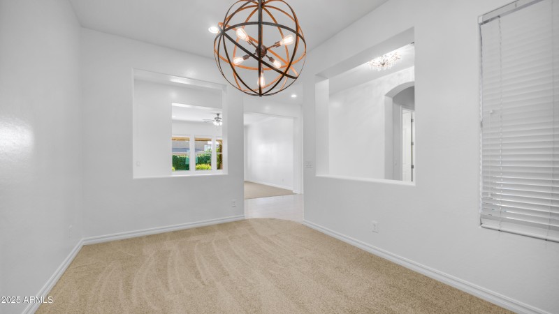 561 W Yellowstone Way (3)