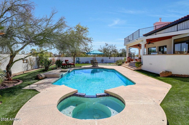 20240301233403597394000000-o