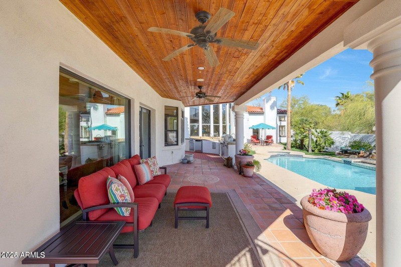 20240301233534537177000000-o