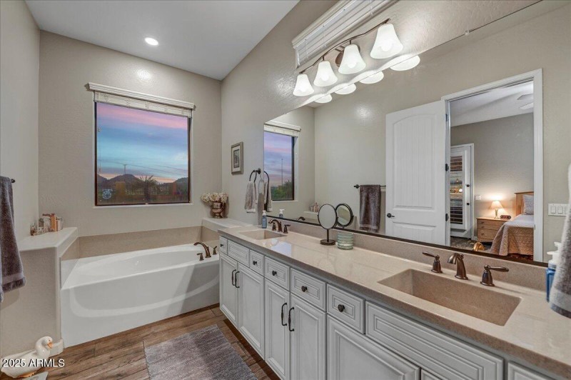 32-Sunset Primary Bath