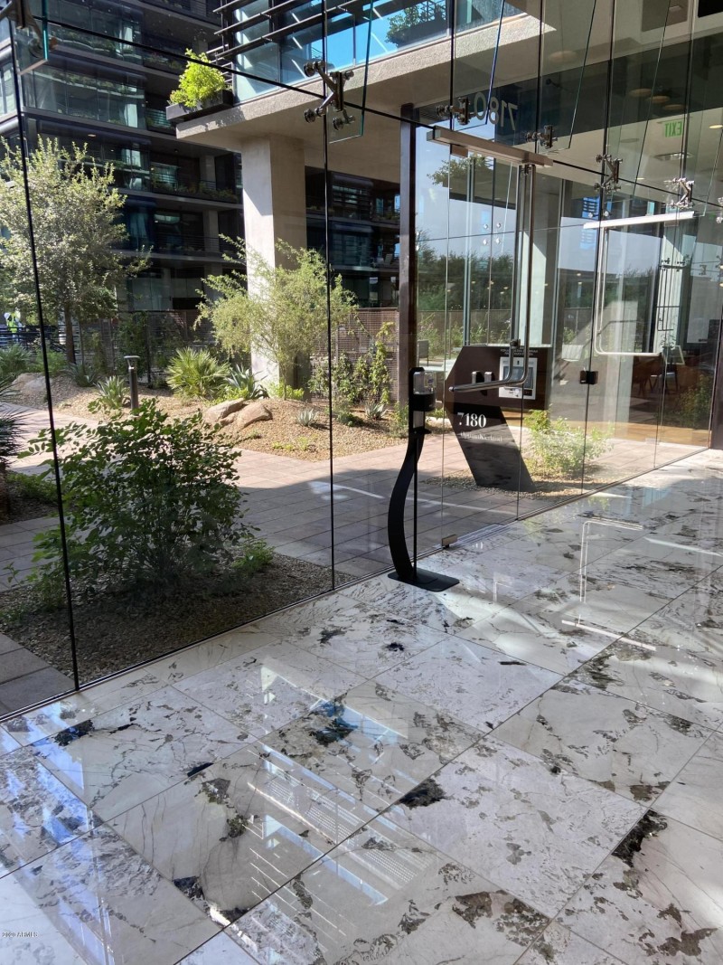 CCEFBC0F-F85E-4664-9905-1DE292165DF3