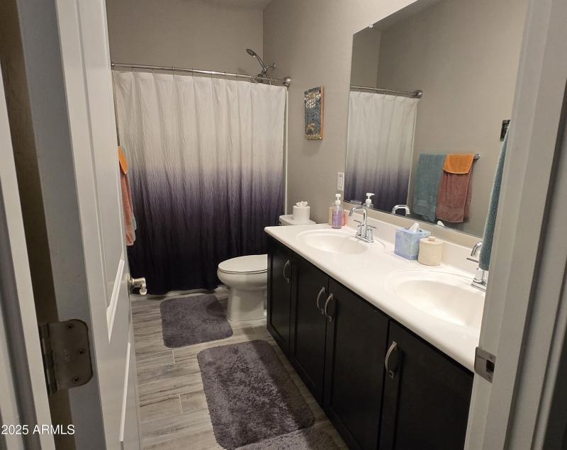 2nd Full Bathroom