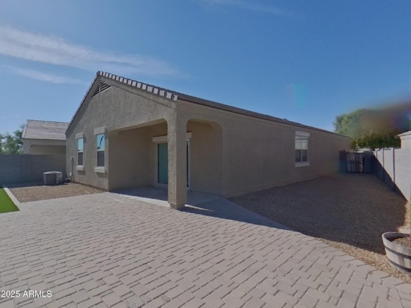 15_pc_cW5cND045l_SNdxI5kmhI_center_0