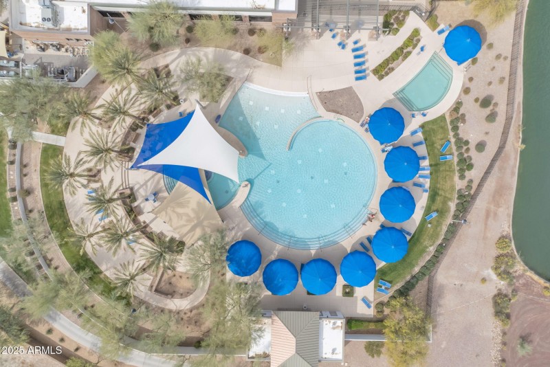 56-web-or-mls-56_166_a4m_dronetw