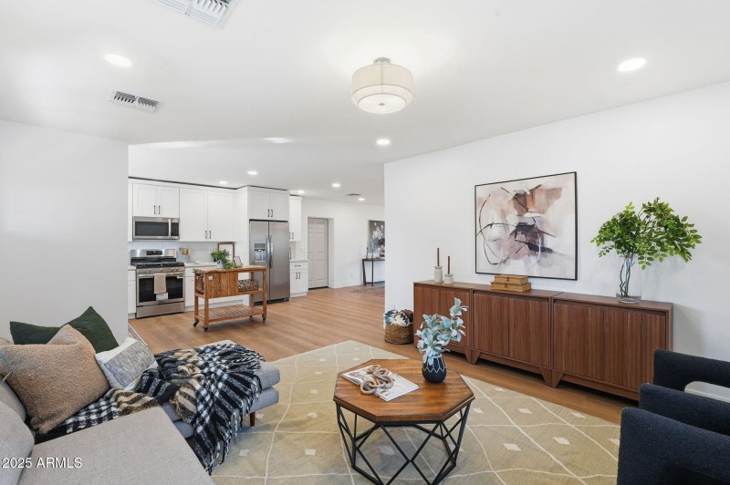 8-web-or-mls-008_ListerPros