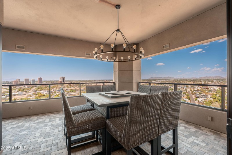 1040 E Osborn Rd UNIT 1703 - 16