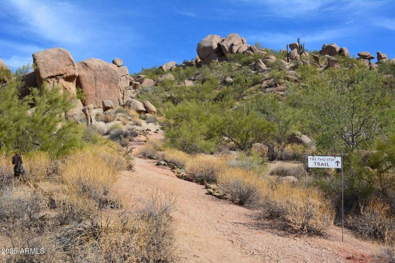 Winfield hiking trail