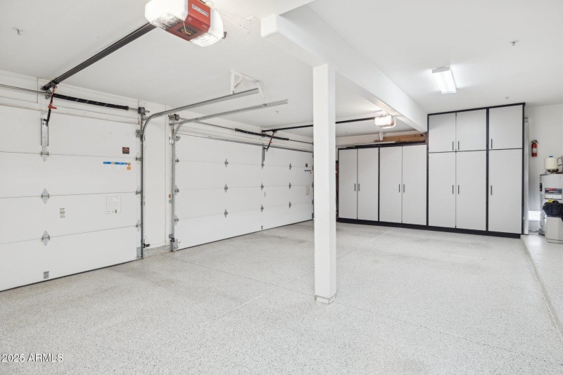 50-web-or-mls-12594-e-poinsettia-dr