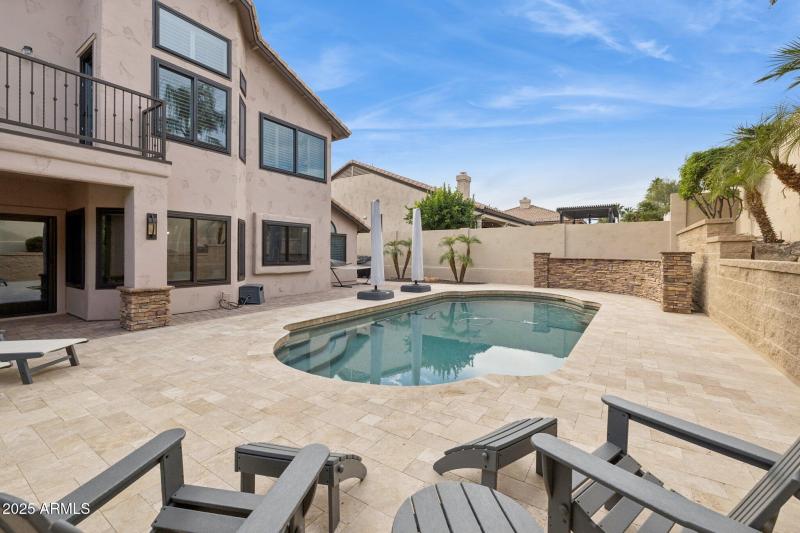 57-web-or-mls-12594-e-poinsettia-dr