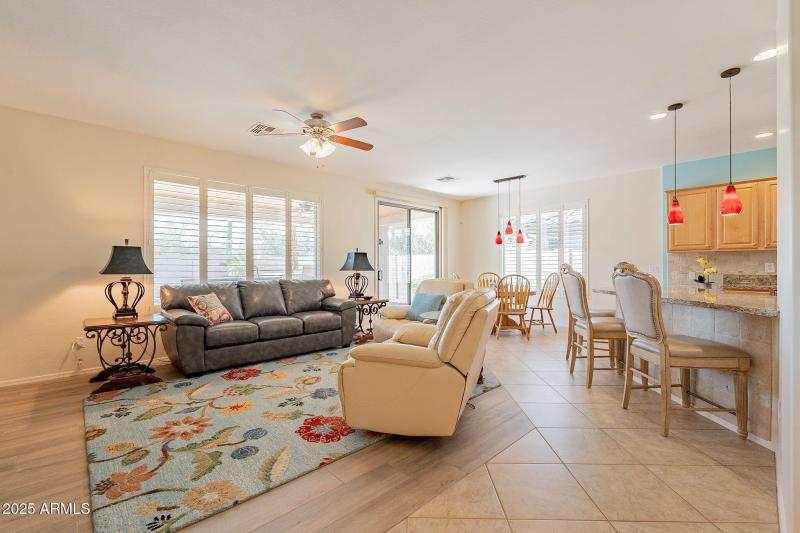 7-web-or-mls-Elderberry-7