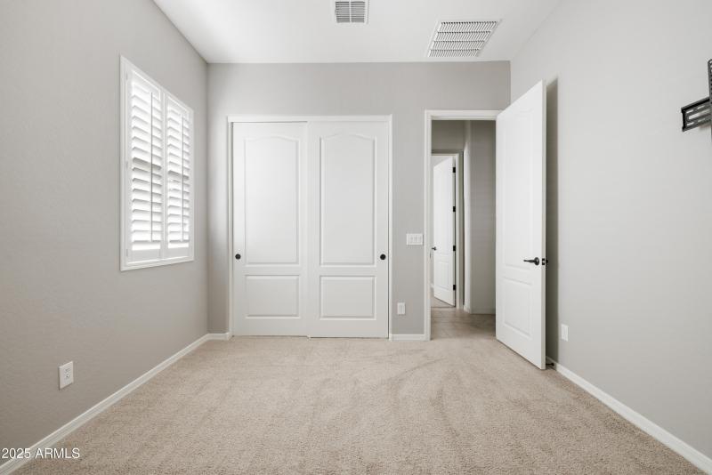 Guest_Bedroom_2_Photo_2