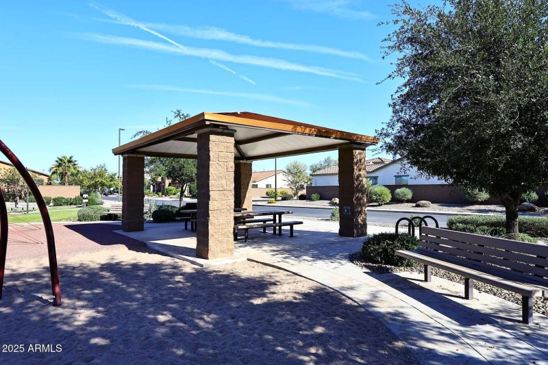 Community Park-Ramada