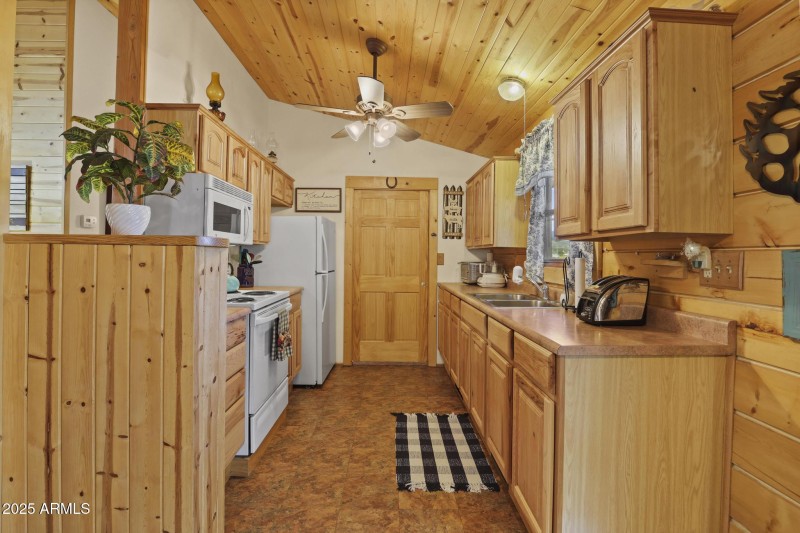 Lots of storage and counter space