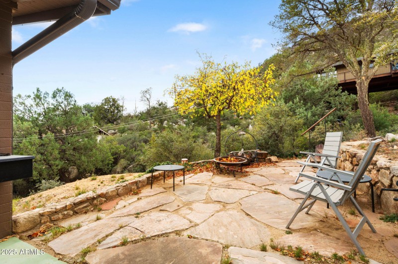 Flagstone Back Patio