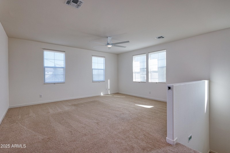 021_photo20_10147_e_thunderbolt_ave_mesa