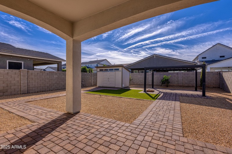 034_photo33_10147_e_thunderbolt_ave_mesa