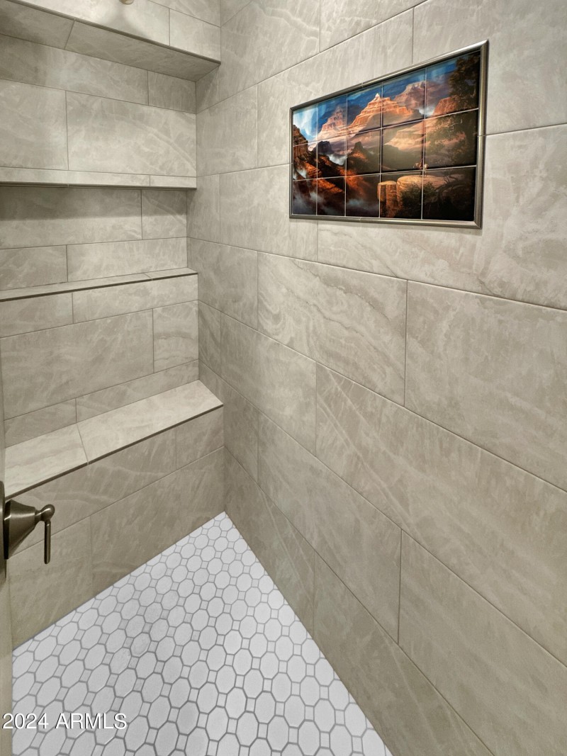 Master walk in shower