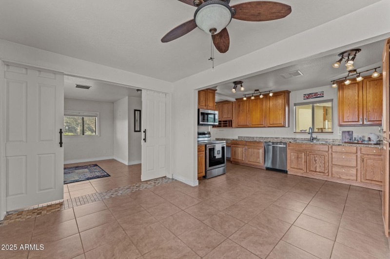 16-web-or-mls-DSC08323