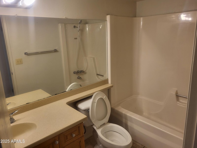 Spare Bathroom Avalon