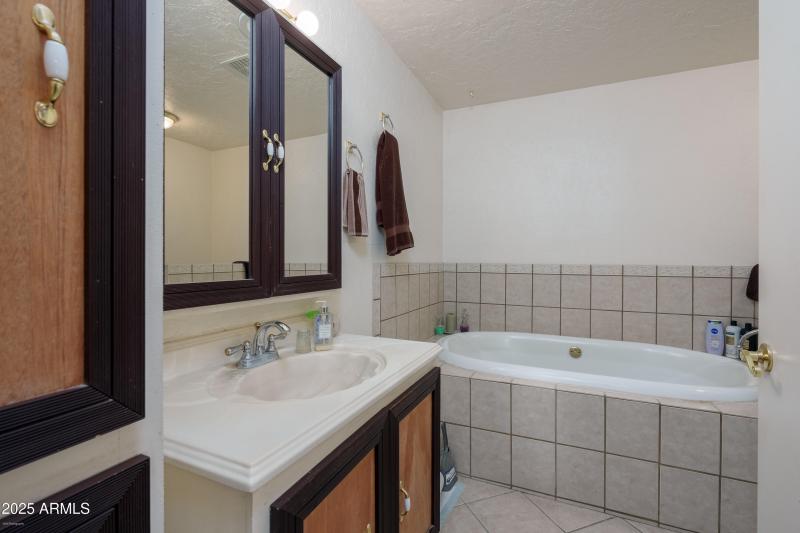 3510 E Maybe Manana Way Rimrock AZ-42