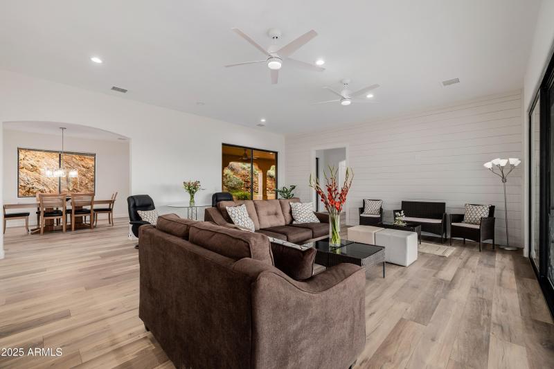 Living Rm Open To Formal Dining